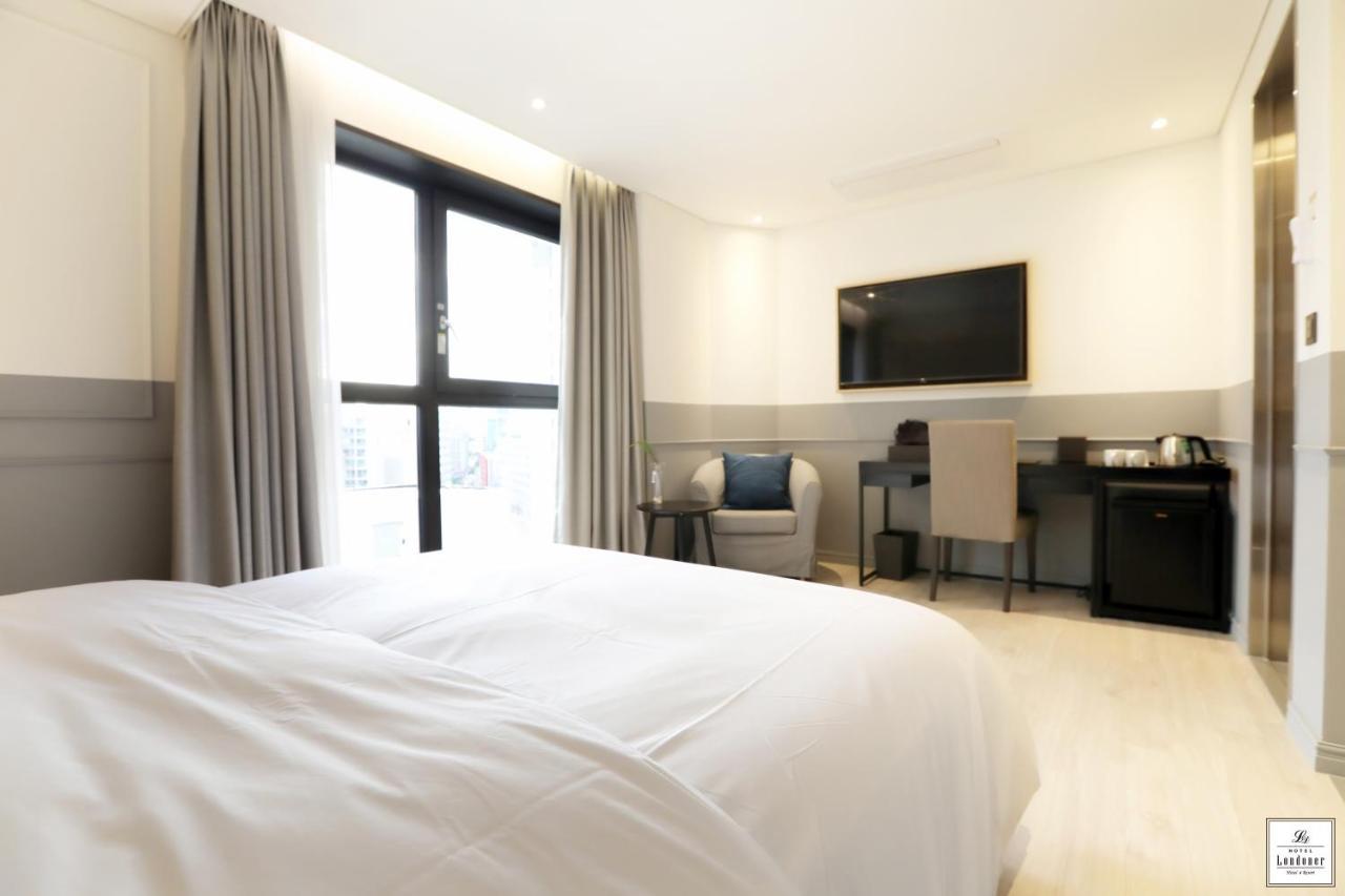 Londoner Hotel Gwangan Busan Buitenkant foto