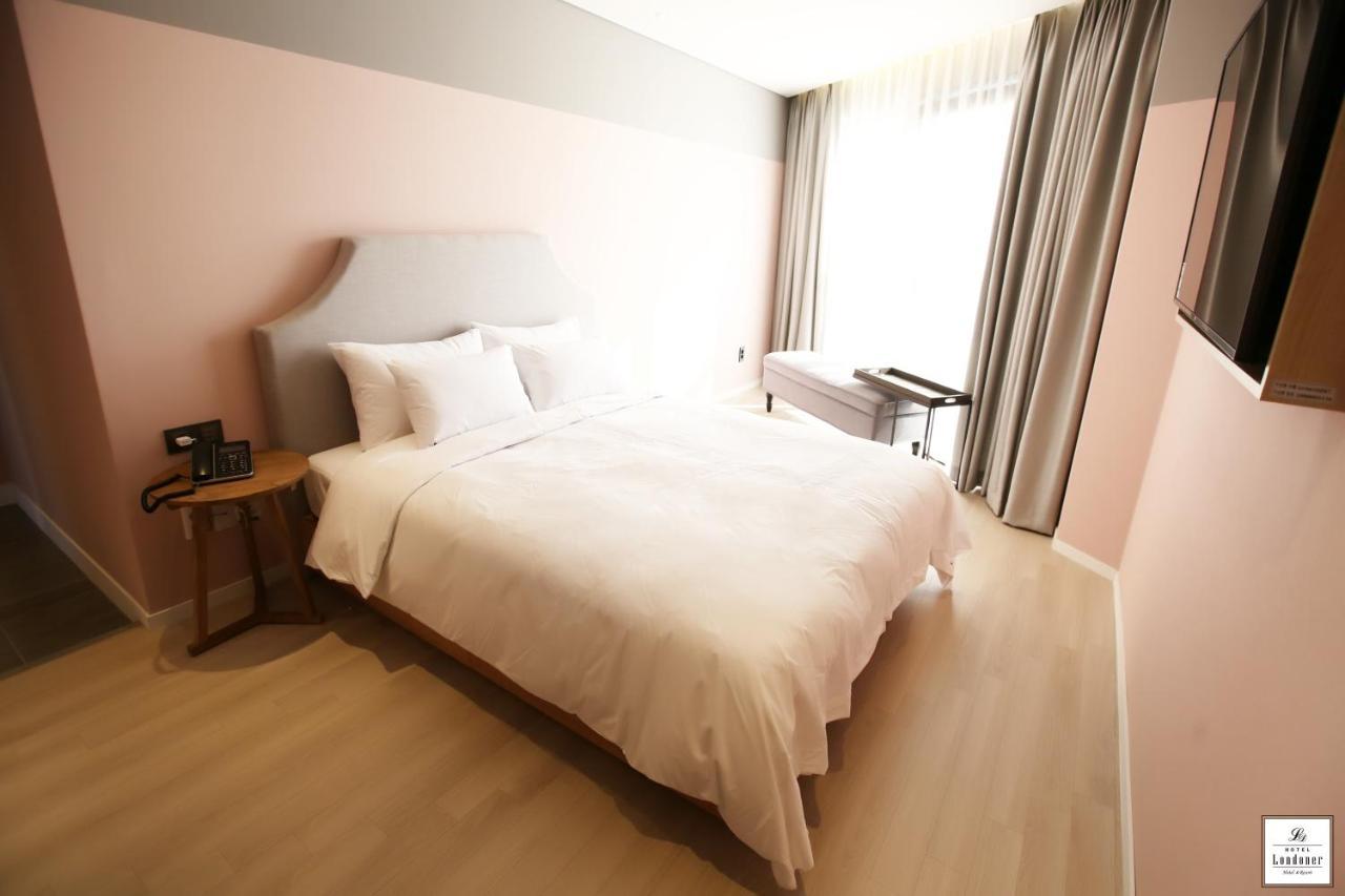 Londoner Hotel Gwangan Busan Buitenkant foto