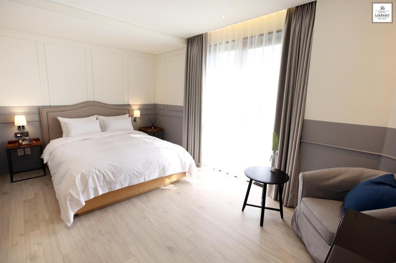 Londoner Hotel Gwangan Busan Buitenkant foto