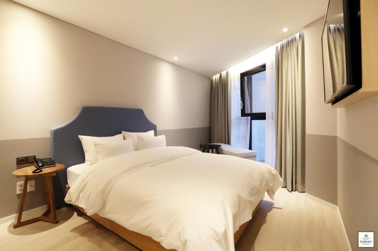 Londoner Hotel Gwangan Busan Buitenkant foto
