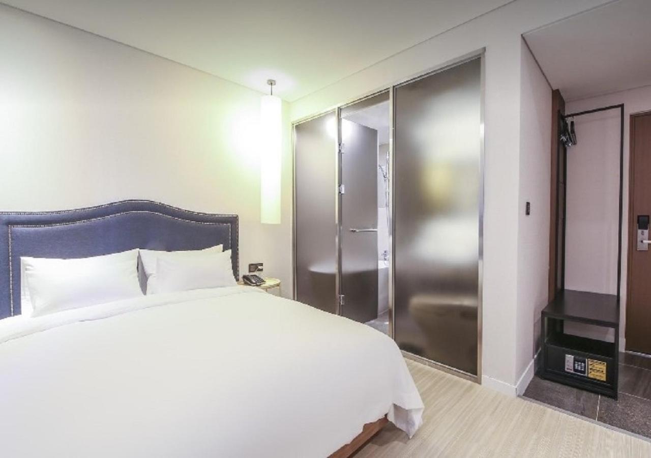 Londoner Hotel Gwangan Busan Buitenkant foto