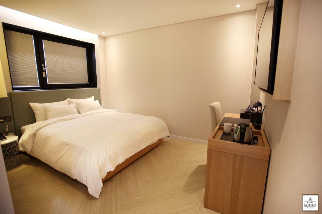 Londoner Hotel Gwangan Busan Buitenkant foto