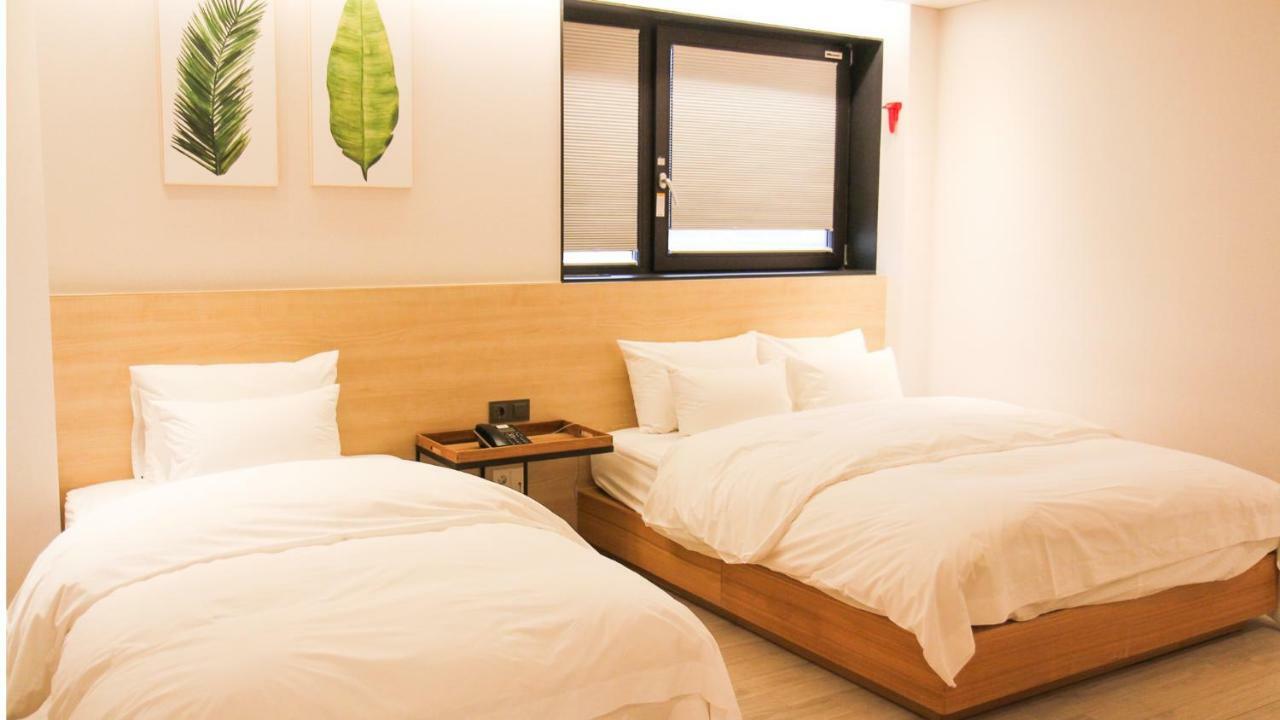 Londoner Hotel Gwangan Busan Buitenkant foto