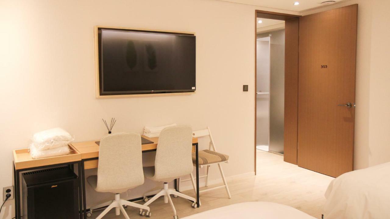 Londoner Hotel Gwangan Busan Buitenkant foto